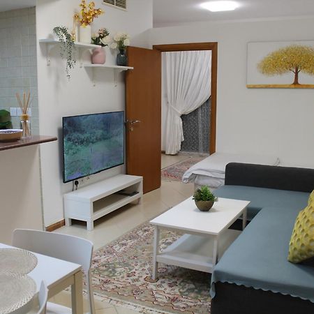 Newly Furnished Cozy 1 Bedroom Apartment Close To Jbr Beach And Metro Dubái Exterior foto