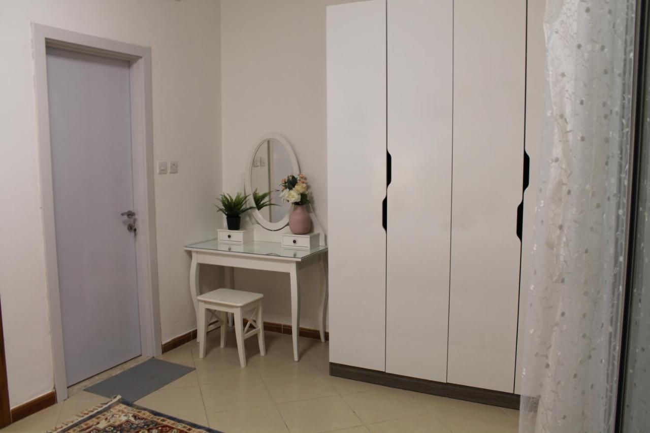 Newly Furnished Cozy 1 Bedroom Apartment Close To Jbr Beach And Metro Dubái Exterior foto