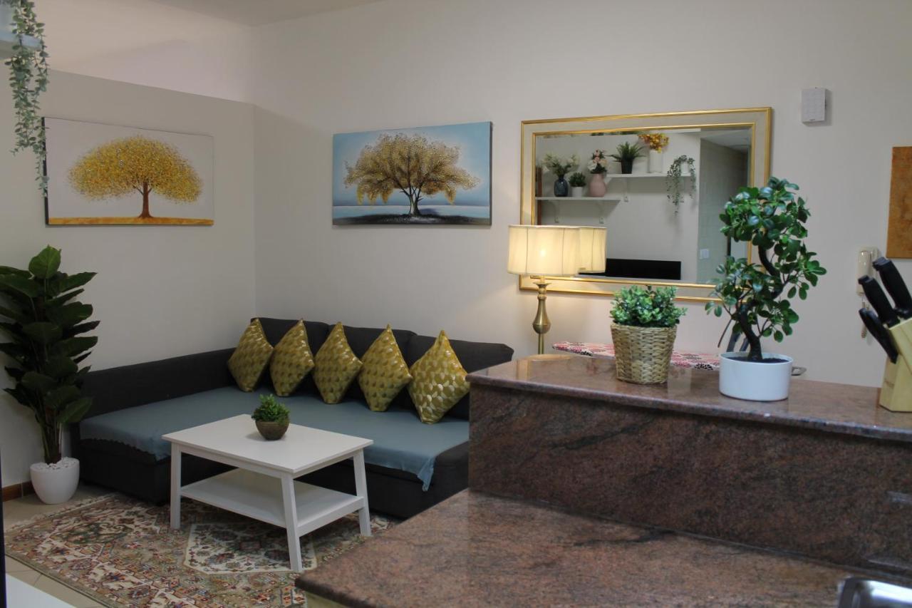 Newly Furnished Cozy 1 Bedroom Apartment Close To Jbr Beach And Metro Dubái Exterior foto