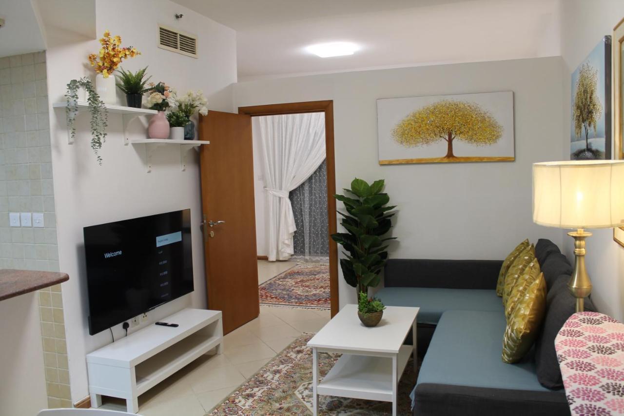 Newly Furnished Cozy 1 Bedroom Apartment Close To Jbr Beach And Metro Dubái Exterior foto