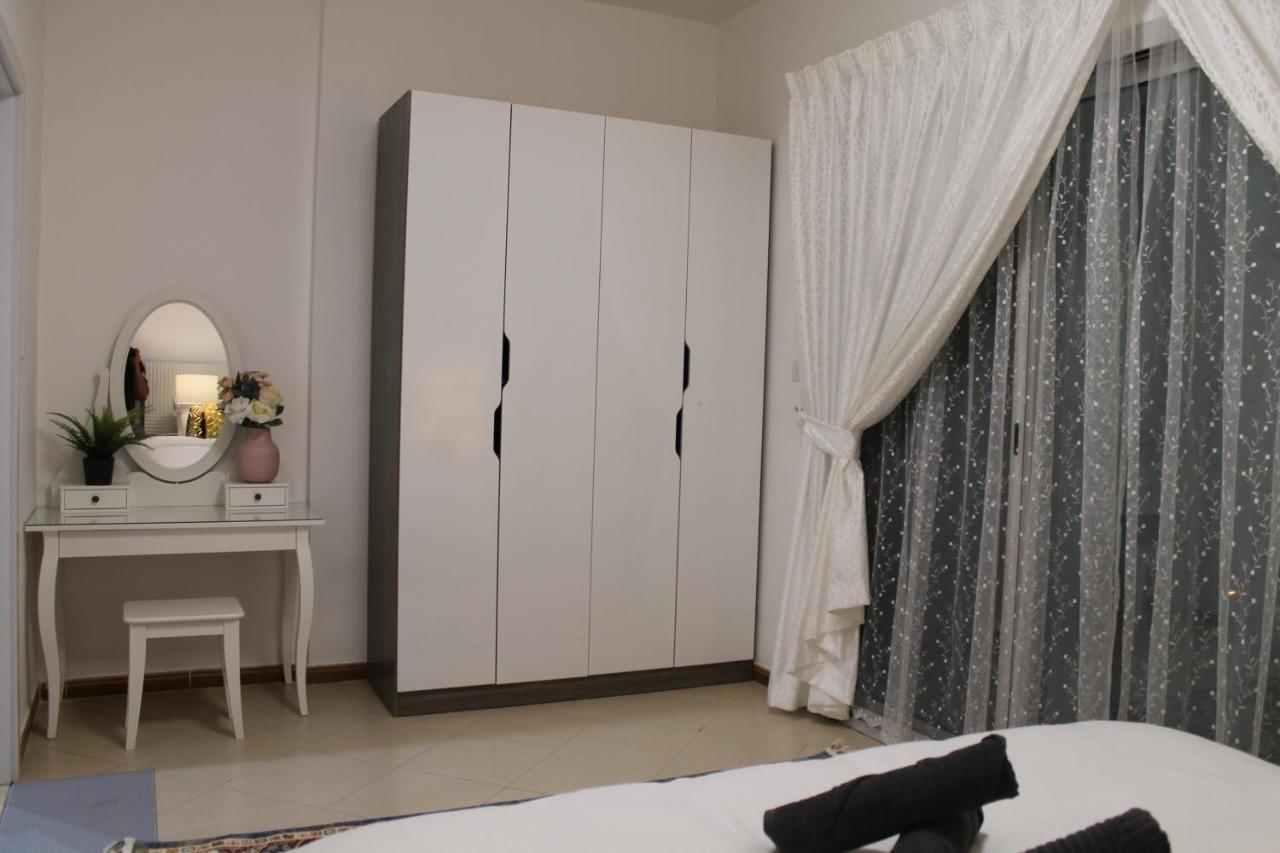 Newly Furnished Cozy 1 Bedroom Apartment Close To Jbr Beach And Metro Dubái Exterior foto