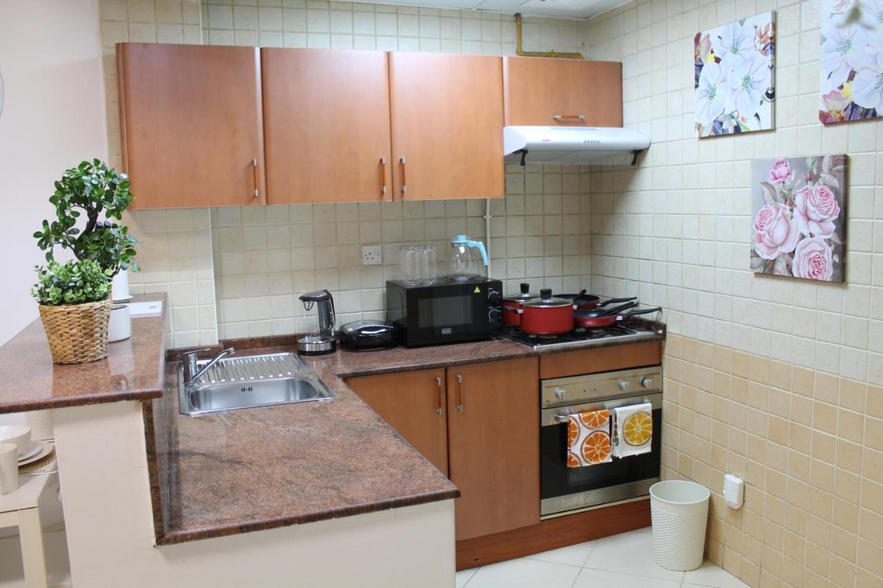 Newly Furnished Cozy 1 Bedroom Apartment Close To Jbr Beach And Metro Dubái Exterior foto